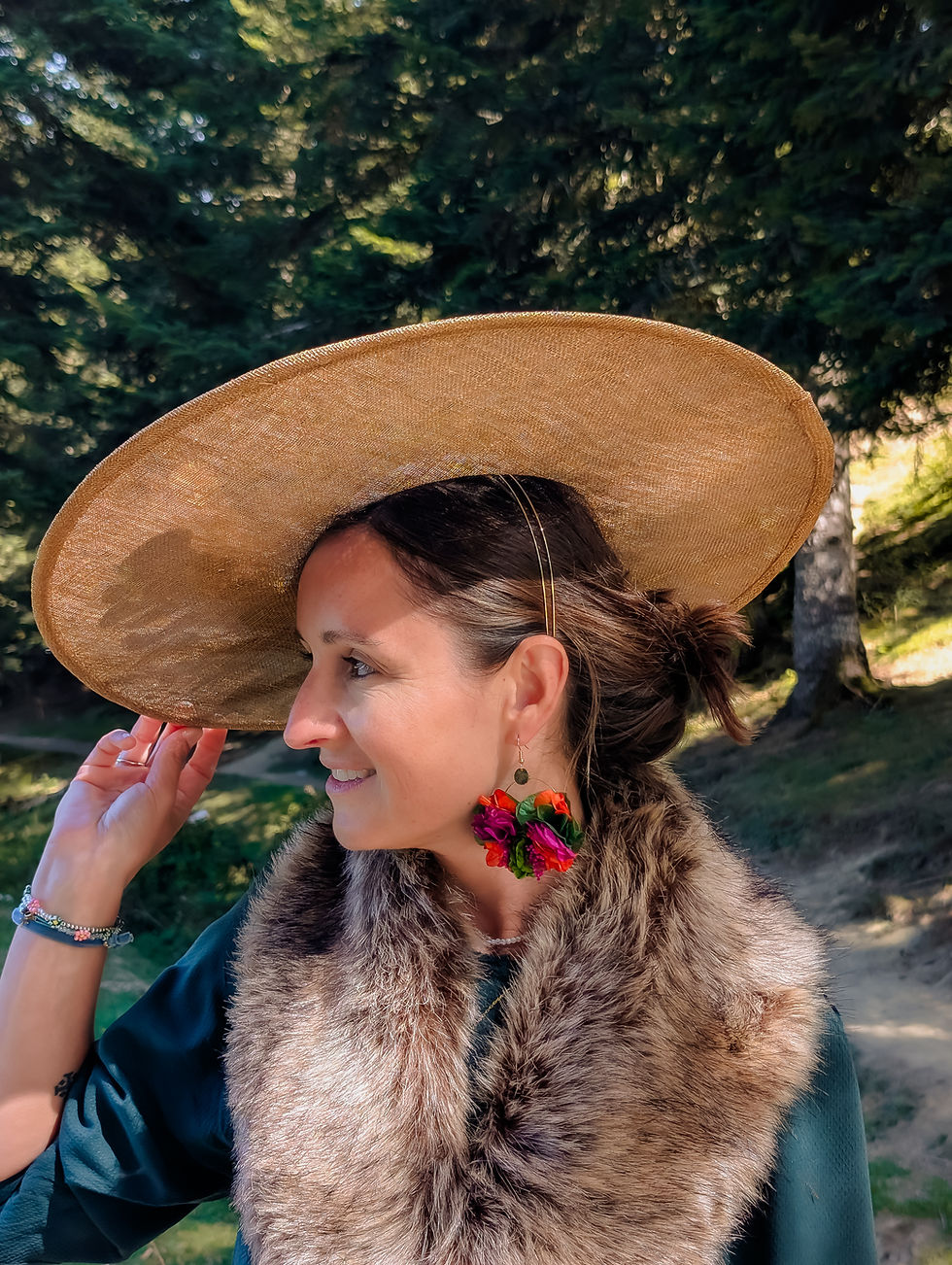 Miniature : Chapeau Midi doré et ses plumes de faisan vertes