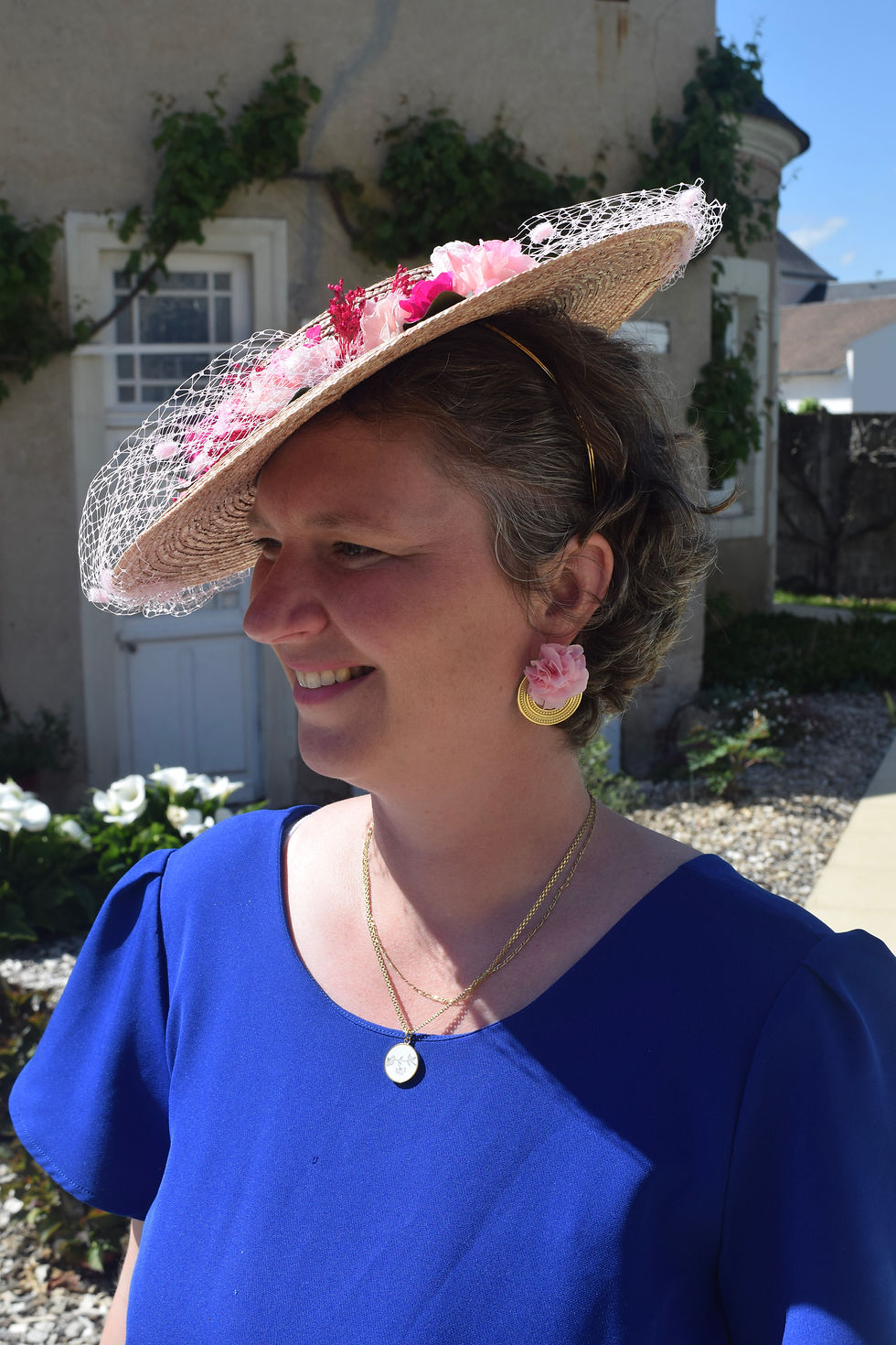 Miniature : Chapeau Petit Madrès vieux rose aux fleurs roses, fuchsia et eucalyptus