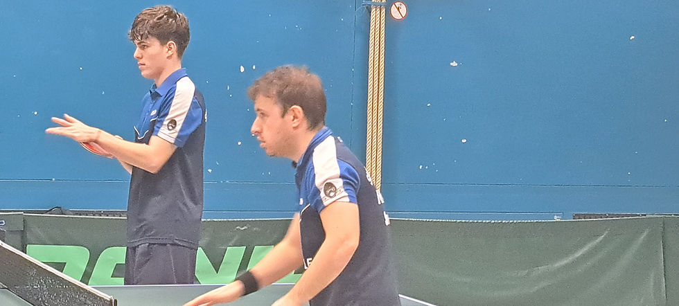 das erfolgreiche Doppel Noah Hersel/Michael Servaty (2. Herren)