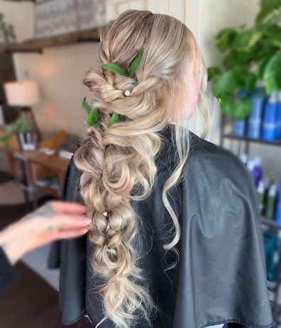 LaBelle House of Beauty & Spa Bridal Hair & Makeup Packages | La Belle House of Beauty & Spa Wedding Hair & Makeup Packages | LaBelle Bridal & Wedding Hair & Makeup Packages