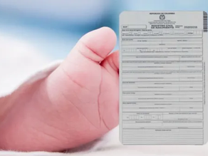 ¡Rebeldía en los apellidos! Ahora las mamás pueden poner primero el suyo en el registro de sus hijos