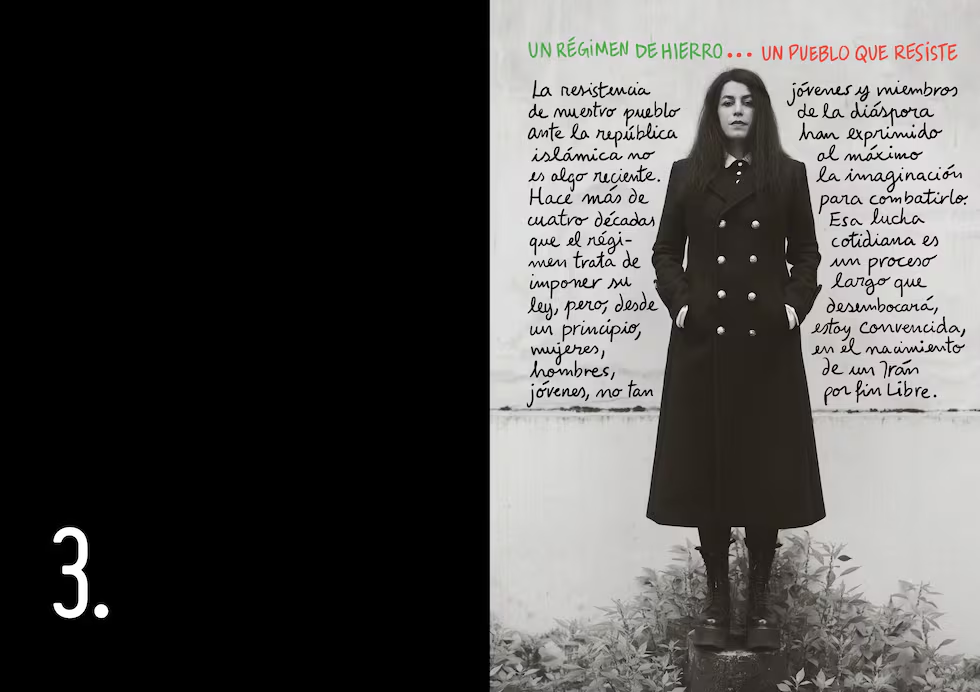 Doble página de 'Mujer. Vida. Libertad', obra colectiva coordinada por Marjane Satrapi, que aparece en la imagen, y editada por Reservoir Books.