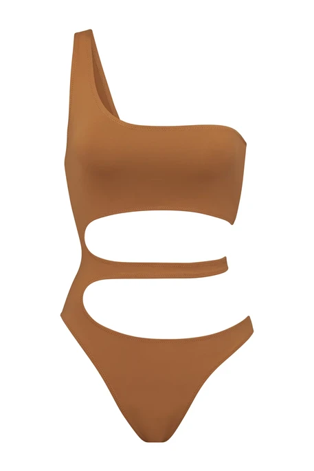 Invisible-Mannequin-Swimwear-Photography-Studios.webp