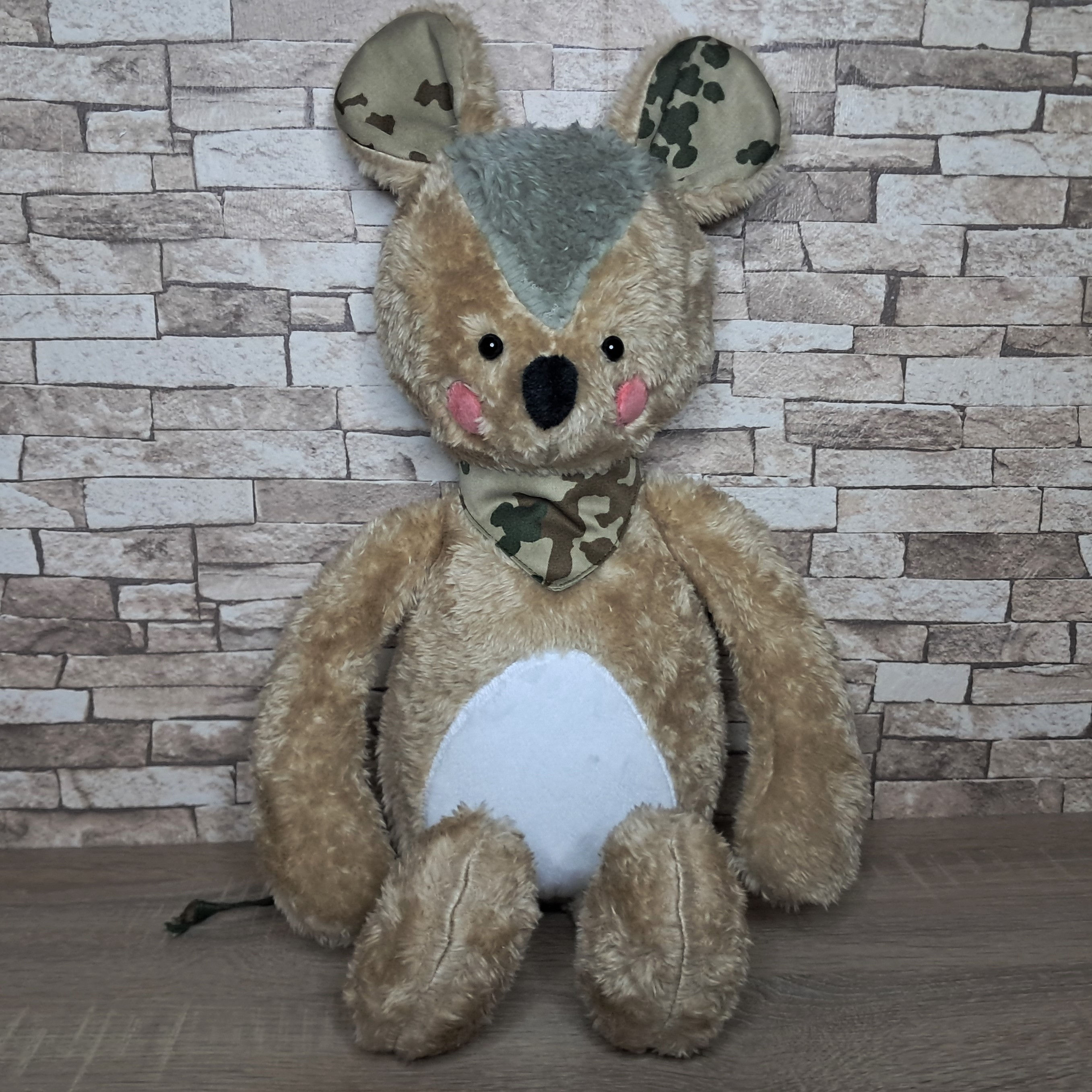 Maus Flecki, Wüstentarn, Zottelflausch beige