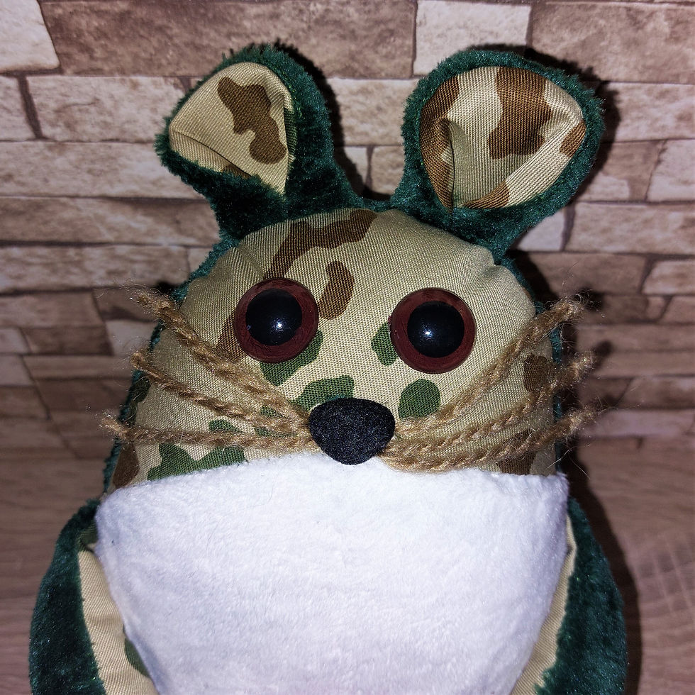 Miniaturbild: Otter Flecki, Wüstenflecktarn, grün weiß