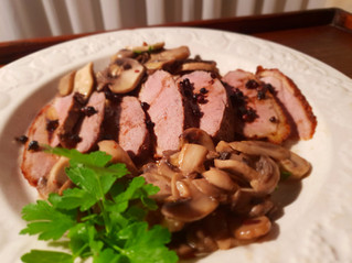 Petto d'anatra con i funghi