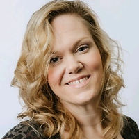 Ashby Collins_edited.jpg