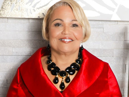 Crowned Member & Premier Speaker Interview Spotlight: Dr. Vicki Wright Hamilton