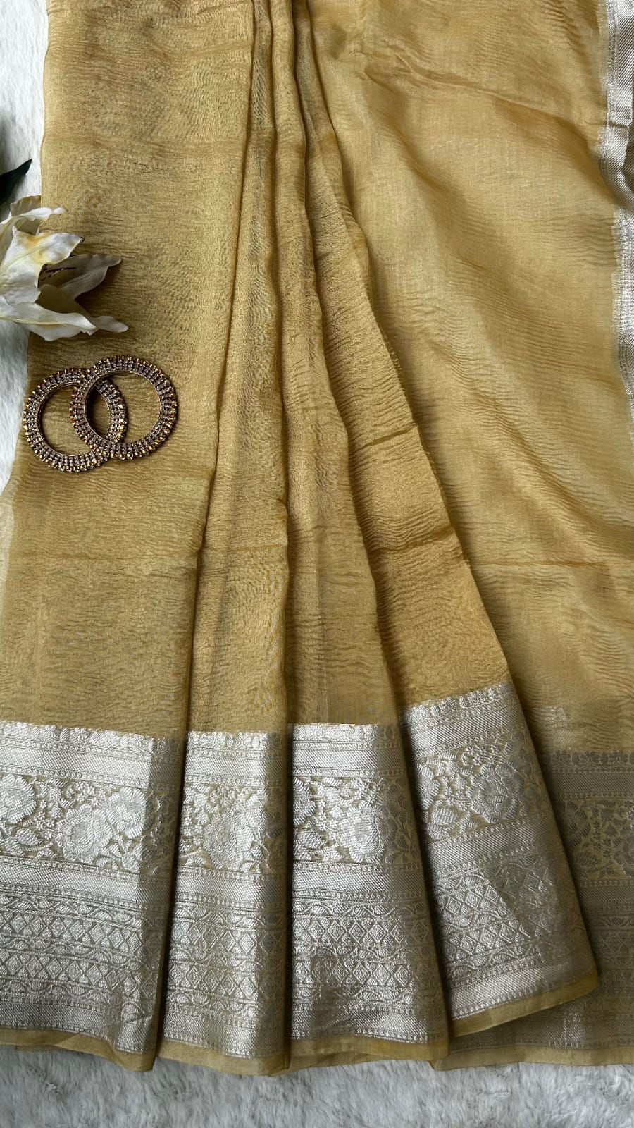 Thumbnail: Gold Crush-Tissue Saree