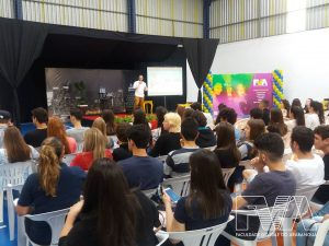 Conectados ao Extremo FVA traz Duda Garbi para palestrar