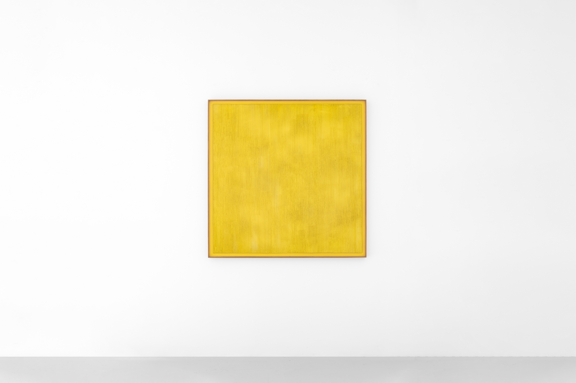 Bella Knemeyer
Higher than the sun
Mulched paper with pigments on linen
131.5 x 131.5 x 5 cm