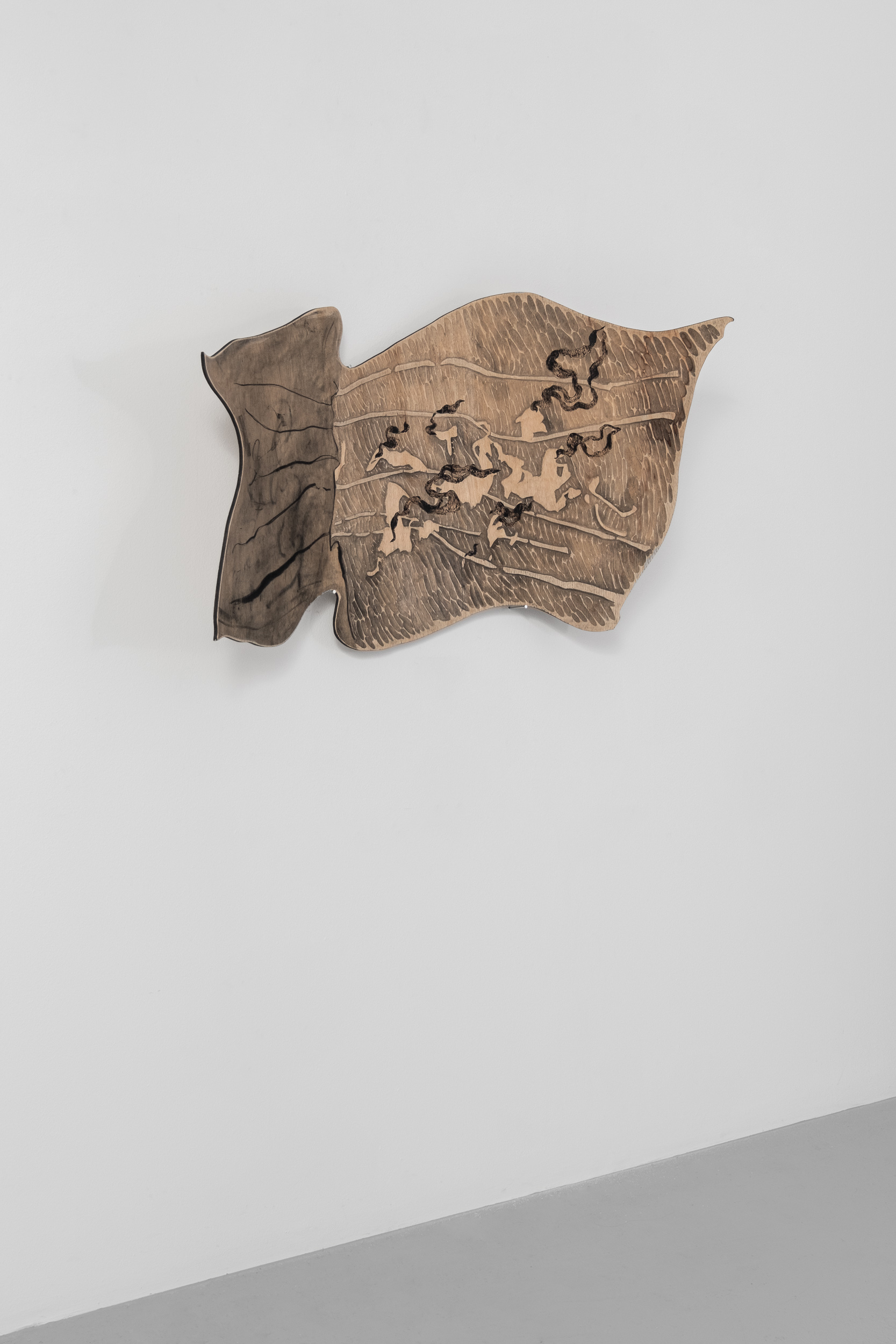 Anna van der Ploeg
Intentional line break
2024
Ink, plywood
71.5 x 118 x 33.5 cm