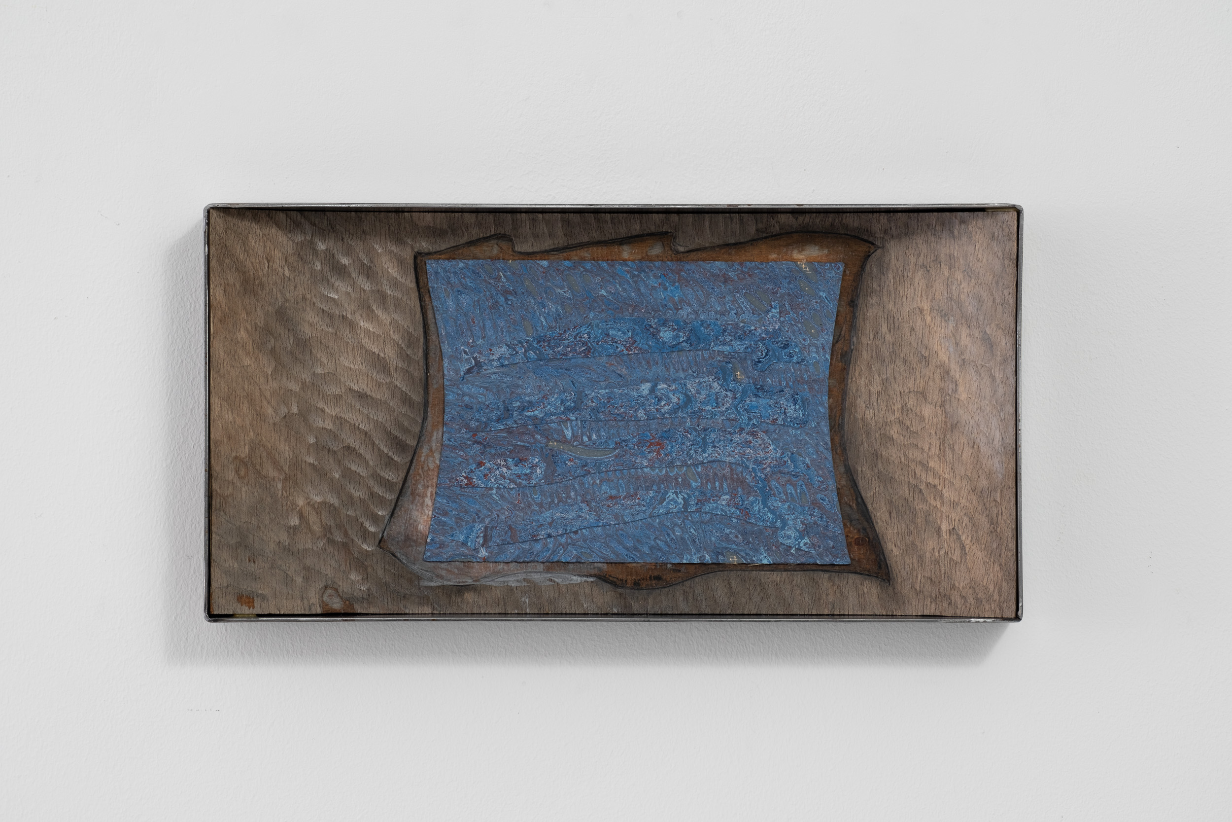 Anna van der Ploeg
From the bank of rote memory
2024
Marmoleum, ink, carved plywood and steel
26 x 51 x 6.5 cm