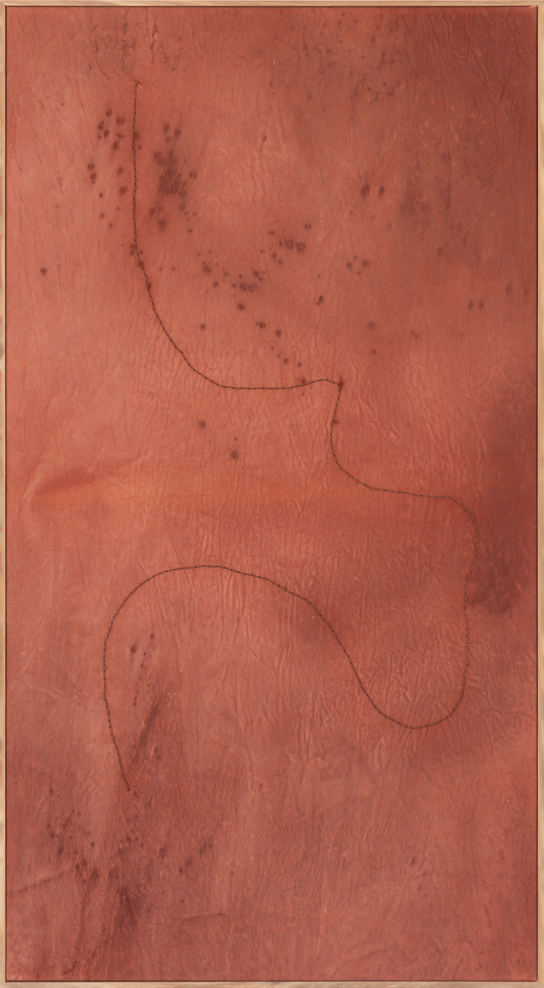 Inga Somdyala
Tradouw Pass I
2023
Red Oxide and Wax Thread on Canvas
141 x 78 cm