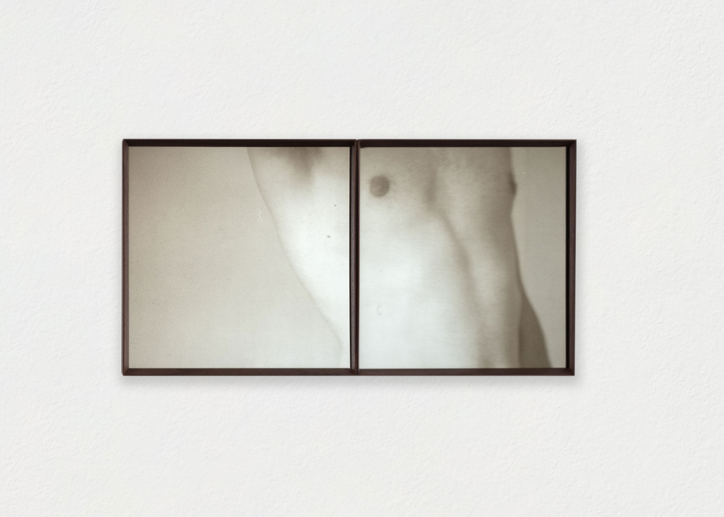 Strauss Louw | Bare my Chest | 2023 | Carbon black, gelatin and glass - carbon print on mirror | 65.5 x 34 x 4.5 cm
