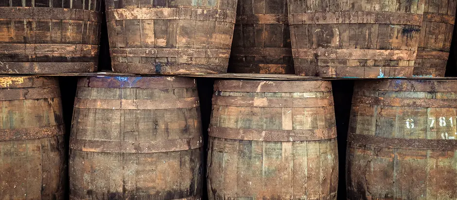 Discover Spirits with Caramel and Wood Notes: How Laird’s Apple Brandy Stands Out