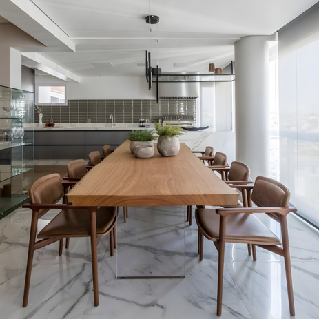 Esstisch aus Massivholz