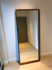 Stand Up Mirror