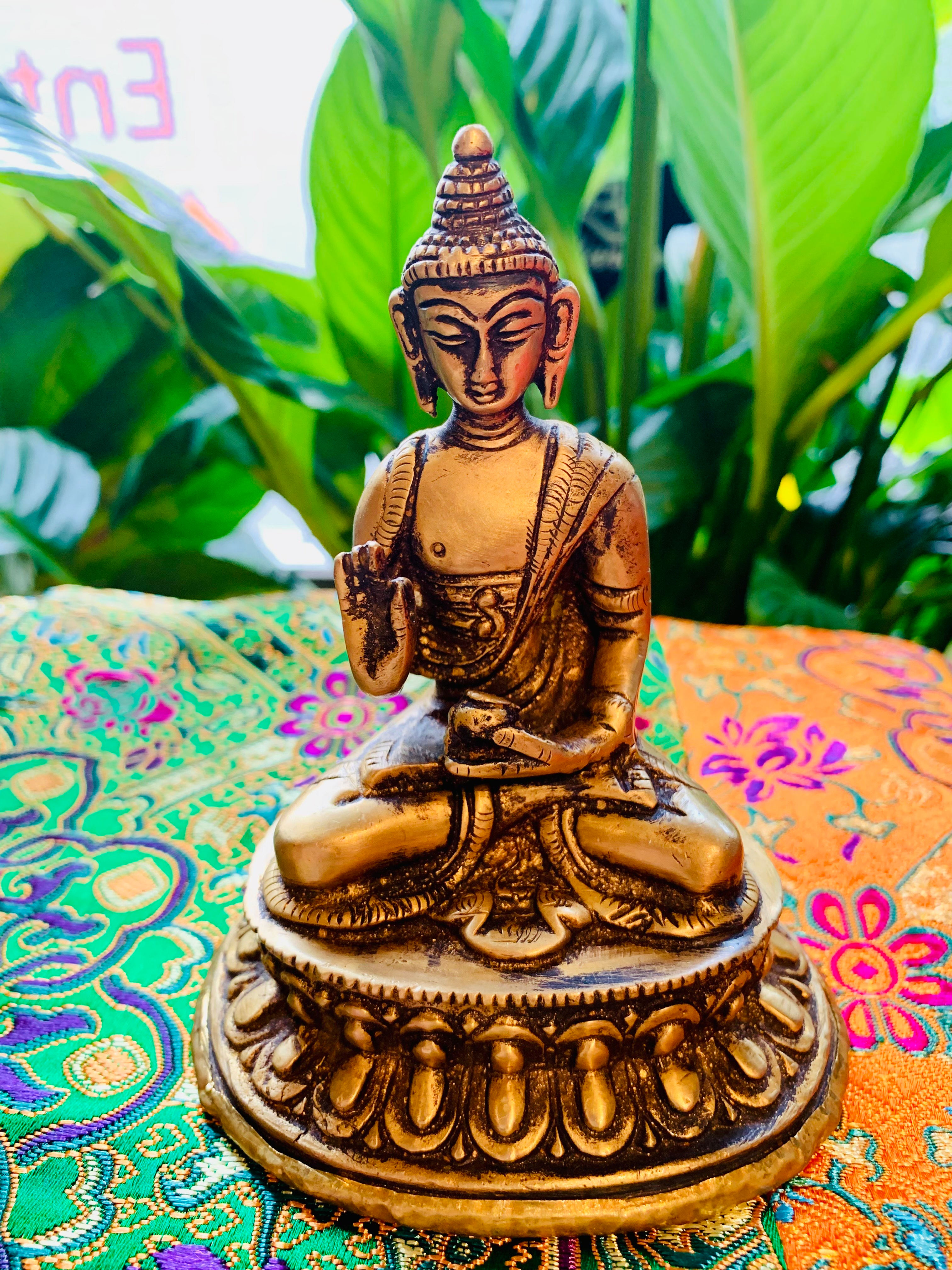 Protection Buddha Statue