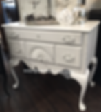 VINTAGE QUEEN ANNE 2-DRAWER CHEST