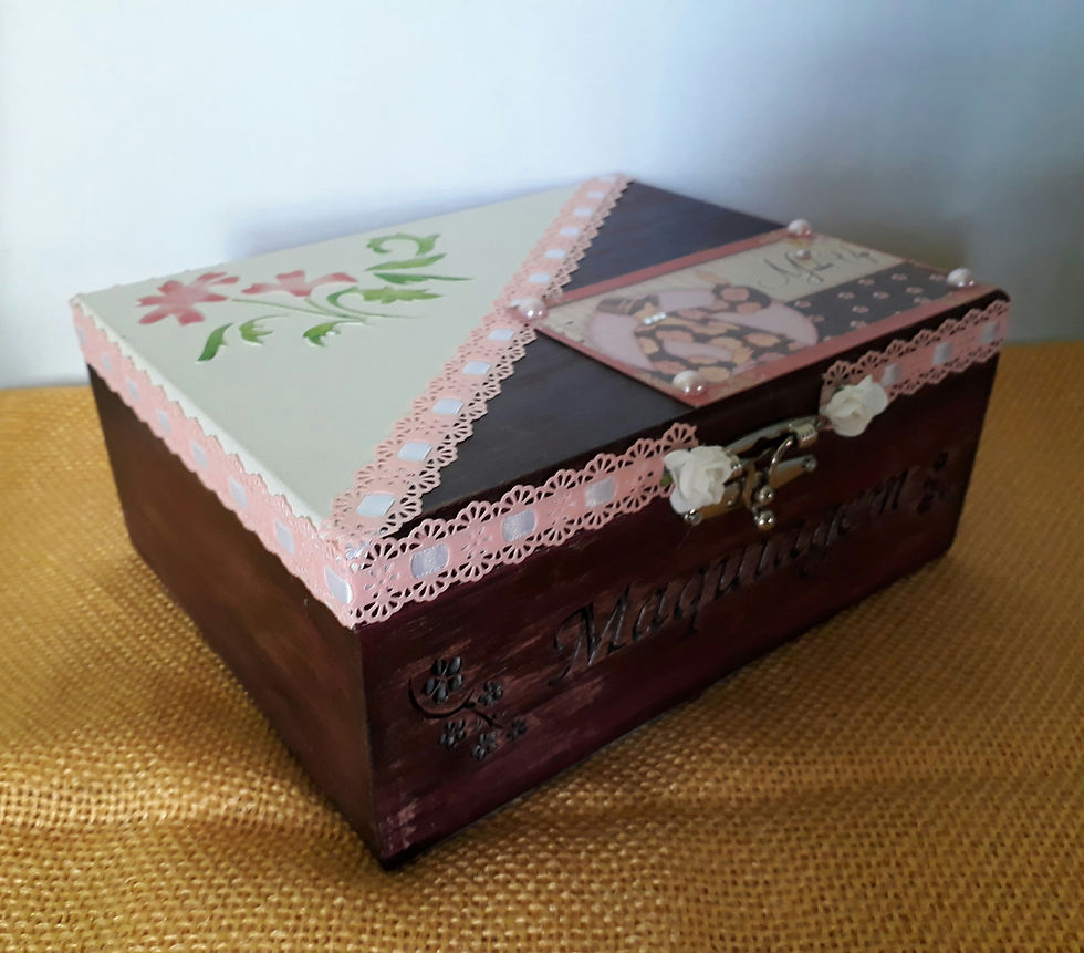 Miniatura: Caixa Mdf Decorada - "Ah, nossas maquiagens!"