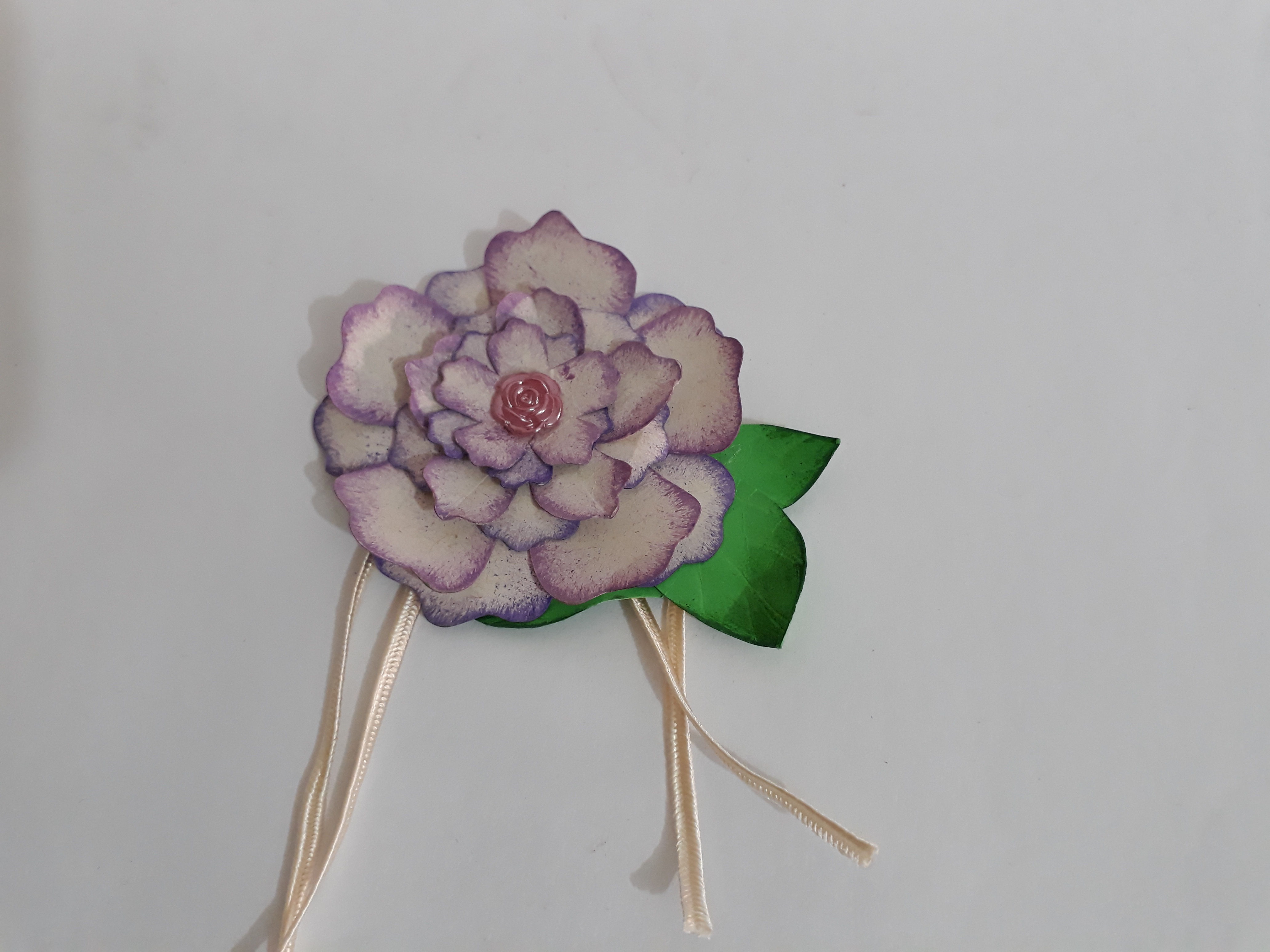 Flor de papel - "Sem dúvidas, é diferente"