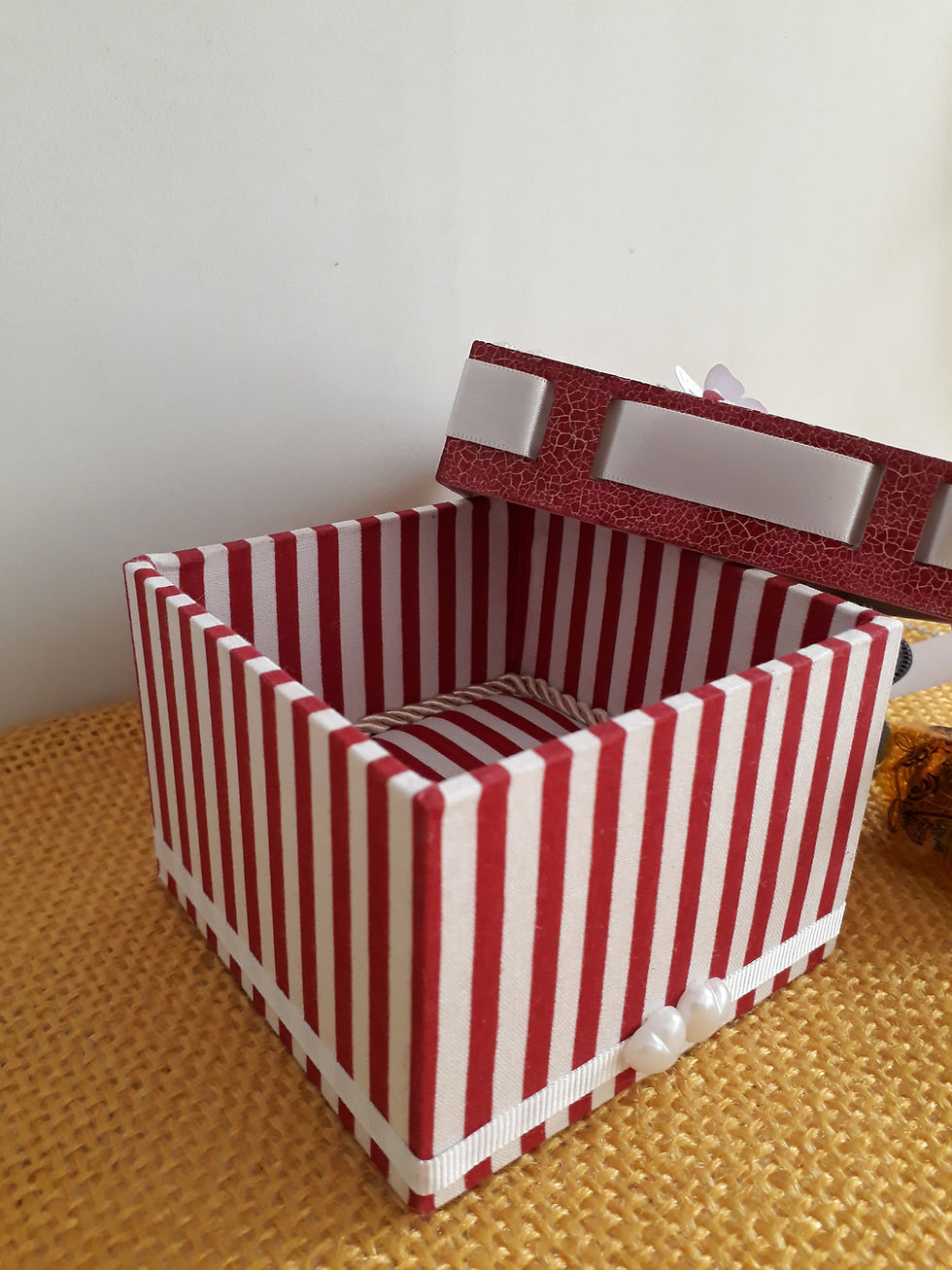 Miniatura: Caixa em Mdf - "Um carinho à parte!"