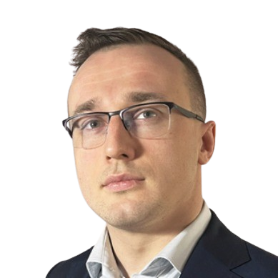 Mateusz Kurkowski no bg.jpg