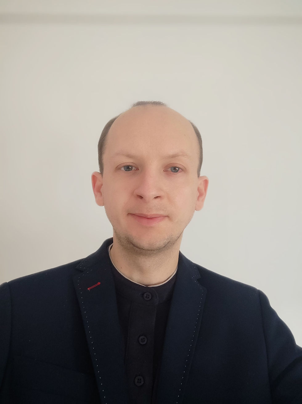 Dominik Wierzbicki-min.jpg