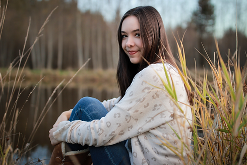 Lauren's Christmas Photo 2.png