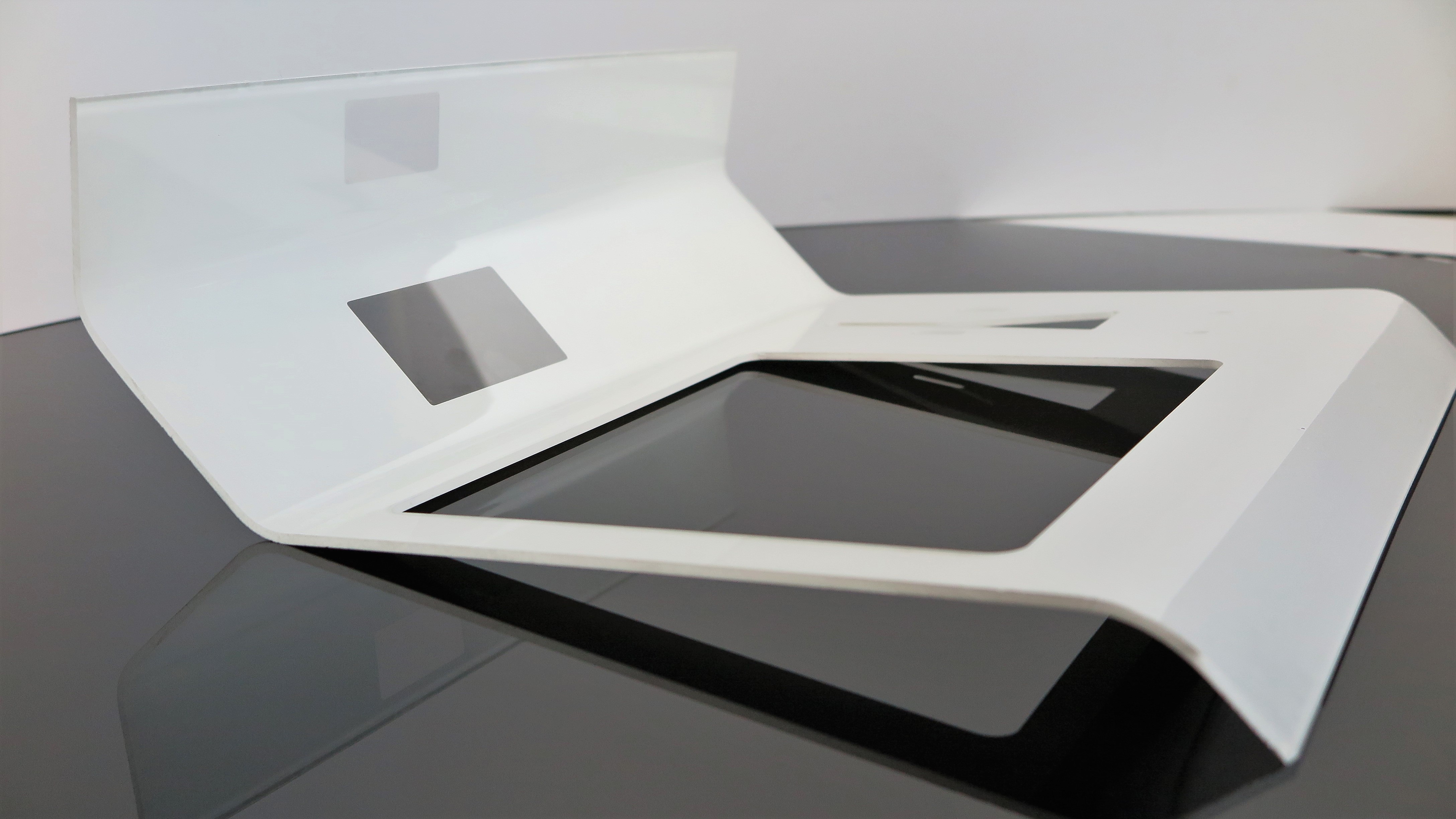 Panel z plexi