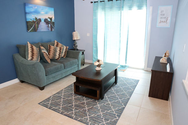 Grand Bahama Bonefishing At Sandy Beach Villas Bonefish Lodge | Living Accommodations