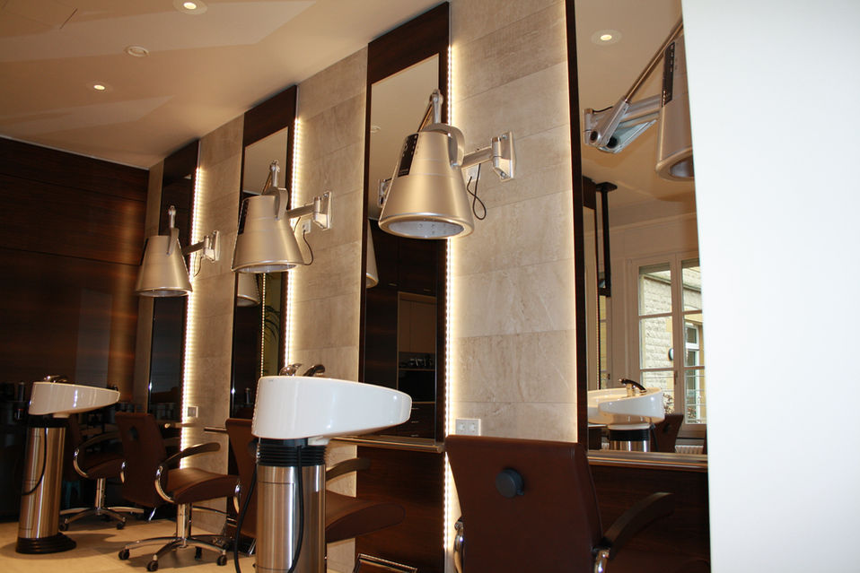 Friseursalon - geräucherte Eiche
