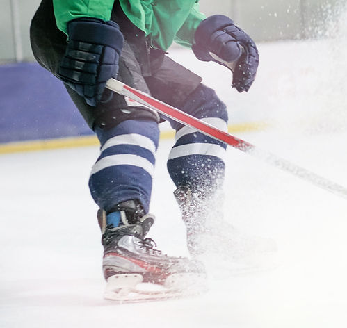 Ice Hockey Player _edited_edited.jpg