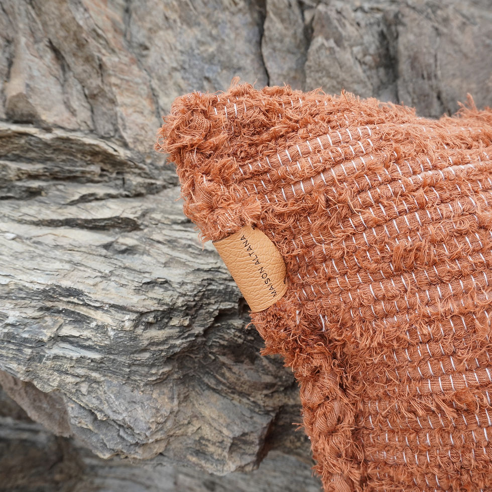 Miniature : Terracotta pillow handmade in Portugal from recycled cotton  40x40cm