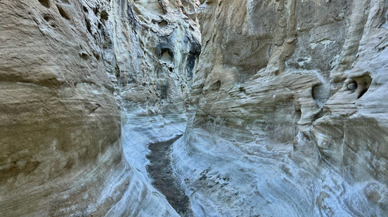 Wiregrass Canyon Narrows near Big Water Utah