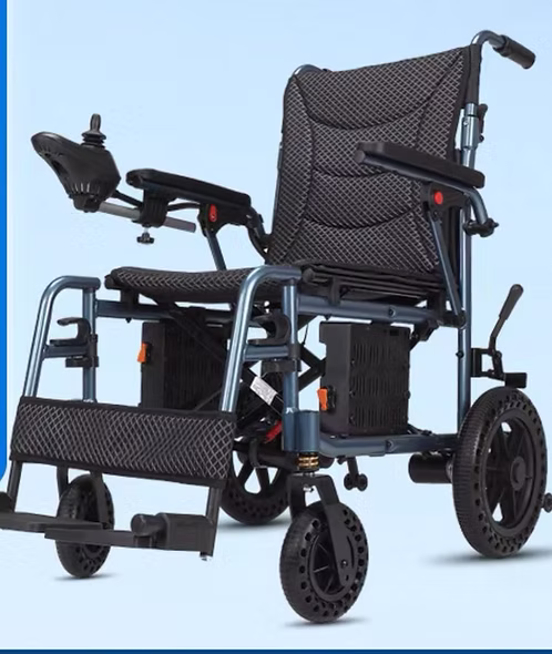 電動輪椅價格與選購指南：長者出行必備｜MCF 便攜式鋁合金電動輪椅推薦