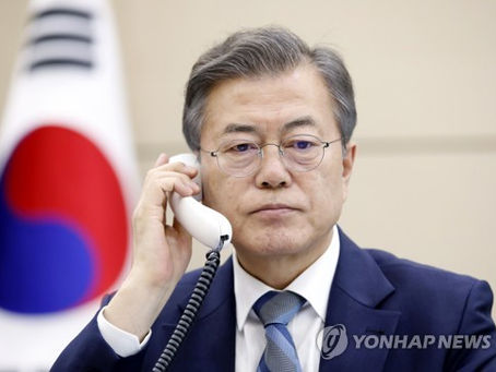 문대통령 '종전선언 남북미 합의 필수'…평화체제 방법론 제시