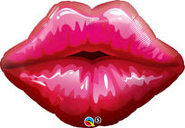 kissie lips.jpeg