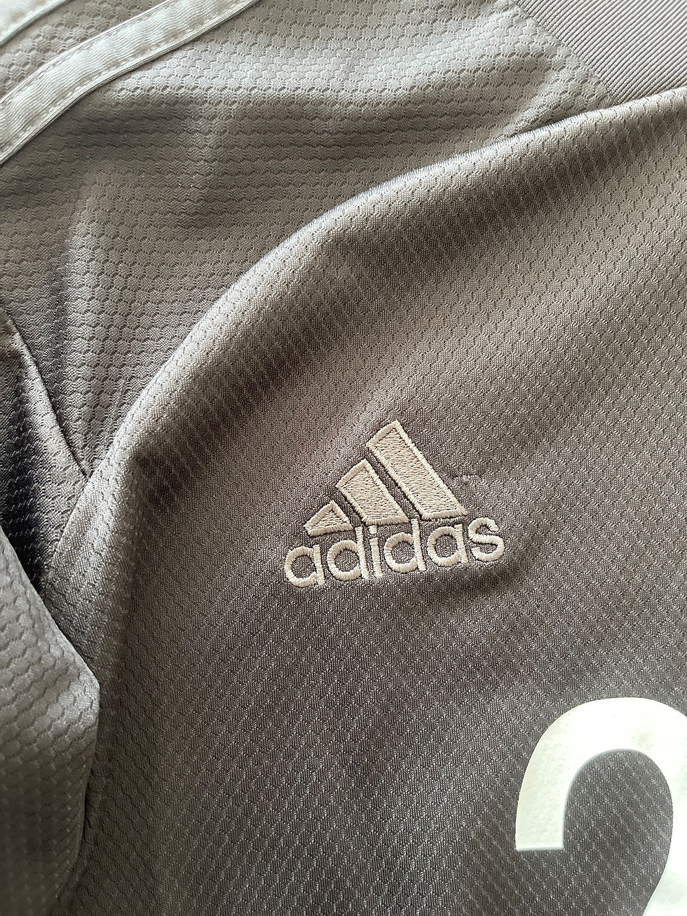 Thumbnail: adidas Germany 2020 Away Youth Jersey - Müller #25 - L - USED: Very Good