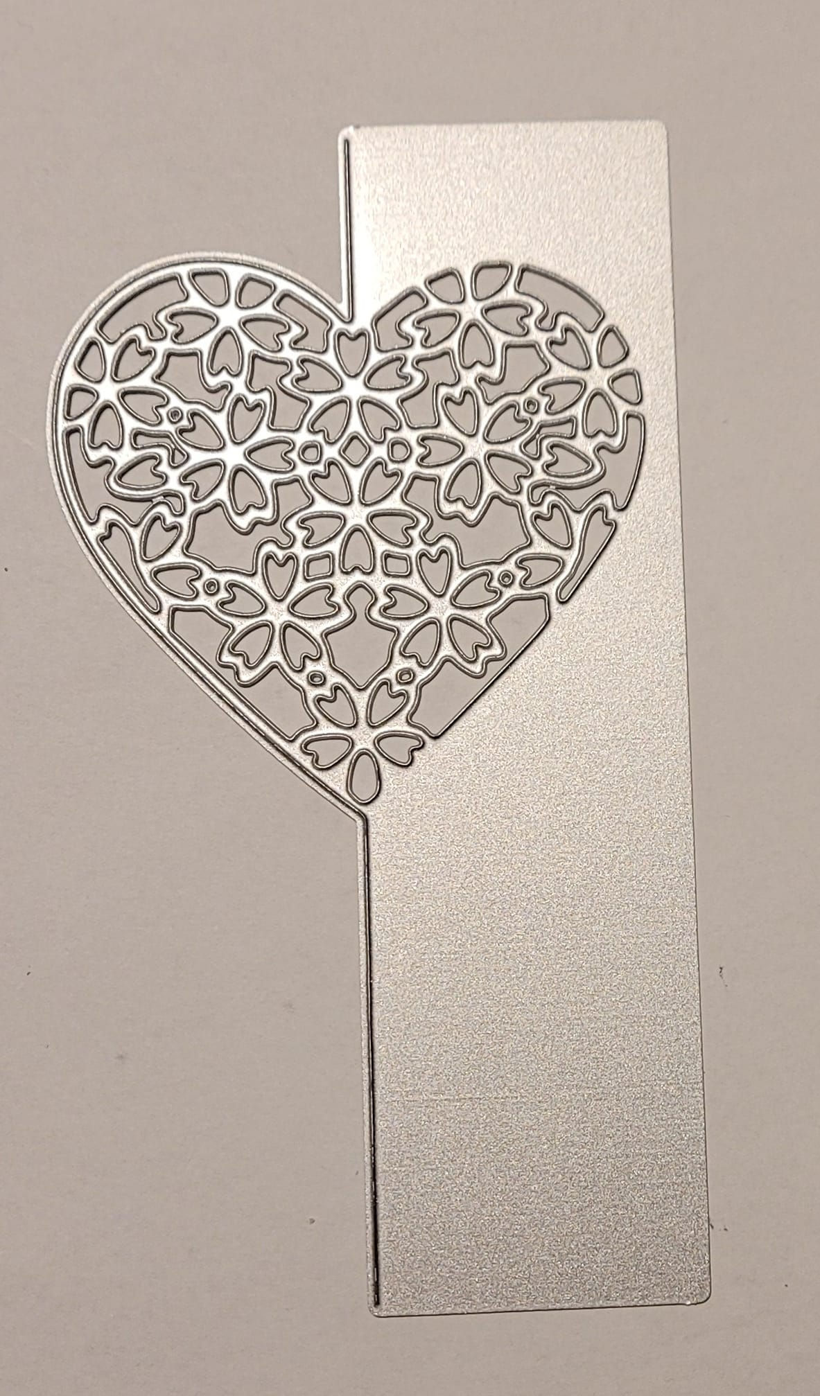 Heart Border Edge Card Frame Metal Cutting Die