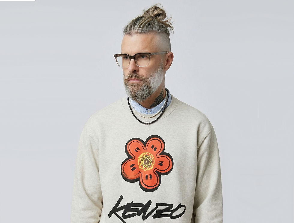 Official photos from Max Doré's new show — Because serious media deserves serious images