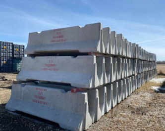 A picture of Economy 4’ New Jersey Barrier by GP Masonry Supply.