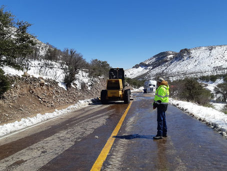 Reabiertos tramos carreteros cerrados por nevadas