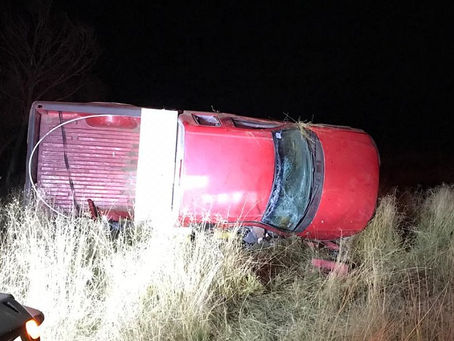 Fallece en volcadura en Táscate del Águila