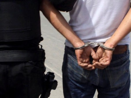 Fallido asaltabancos fue detenido; quiso robar sucursal de Banamex