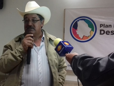 Califica líder barzonista de "mentada" presupuesto para el campo