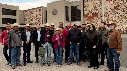 Dejaron "plantados" a productores de Chihuahua en SEGOB