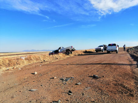 Un muerto y dos heridos en volcadura rumbo a Carichi