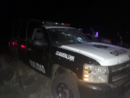 Dos policías sin vida y tres heridos en emboscada en Madera